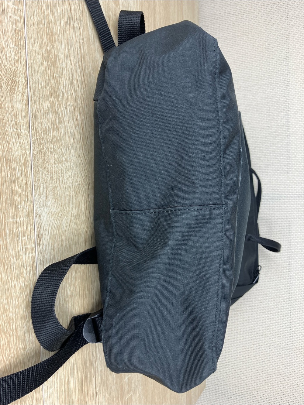 Fjallraven Kanken Big Backpack 23563 Black 17" - Picture 7 of 16